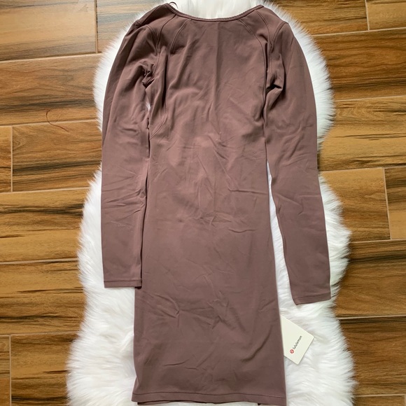 Contour dress lululemon antique bark low back nulu - Picture 6 of 7